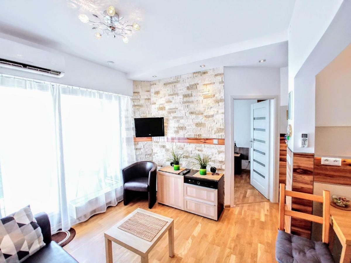 ורשה Wilanow Apartment מראה חיצוני תמונה